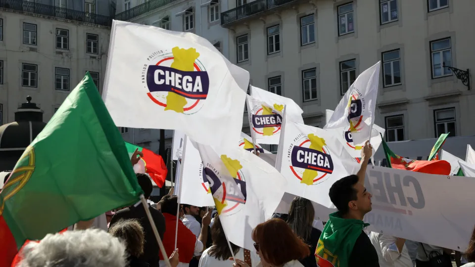 Militant asks the Public Prosecutor for a "criminal investigation" against Chega (and leaders)