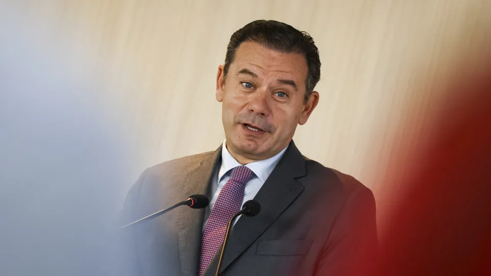 Montenegro says that fighting drug trafficking "is of great interest to Portugal"