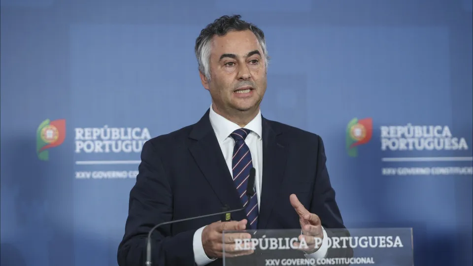 "Not using artificial intelligence in schools 'is the biggest mistake'"