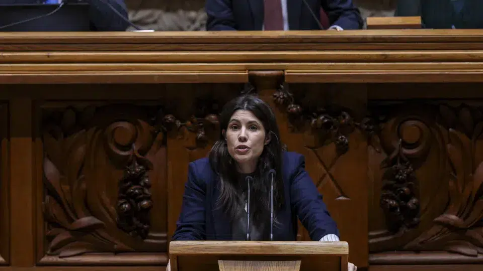 OE? BE criticizes "bad document" and accuses PSD, Chega, and PS of "farce"