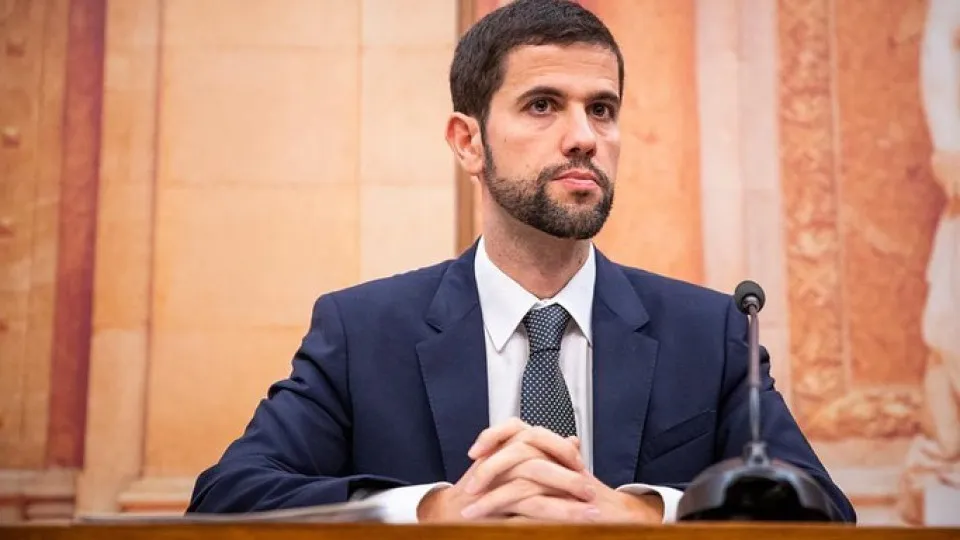 OE2026. PSD accuses TC of entering the debate, PS supports the allocation of Chega and PAN