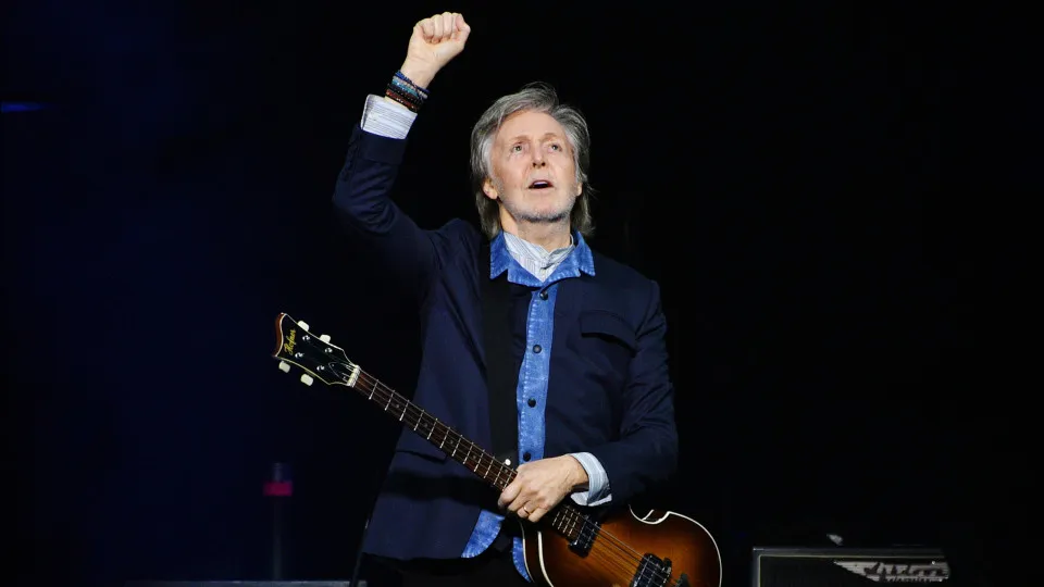 Paul McCartney releases silent track in protest against AI project