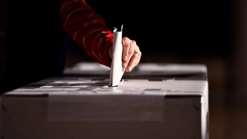 PCP has not yet decided whether to appeal the recount of Lisbon's votes.