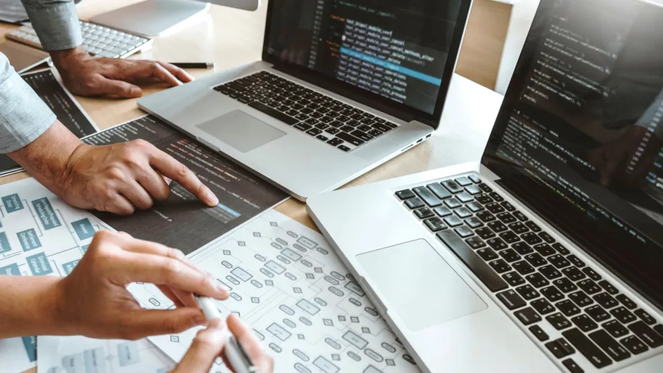 People "do not trust" democratic institutions due to technology