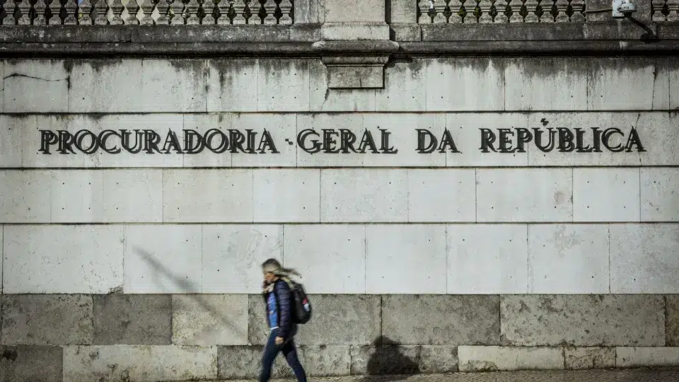 PGR conducts a survey of staff shortages in the MP to deliver to the Government.