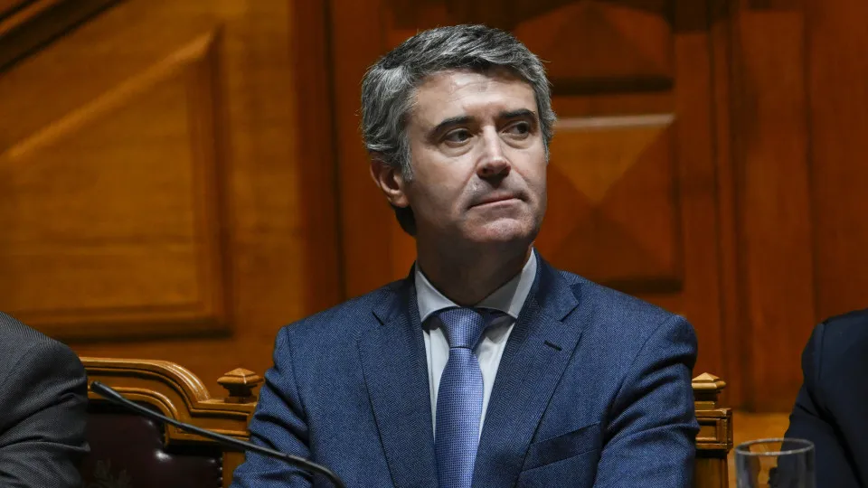 Portuguese communities are a "strategic priority" for Carneiro