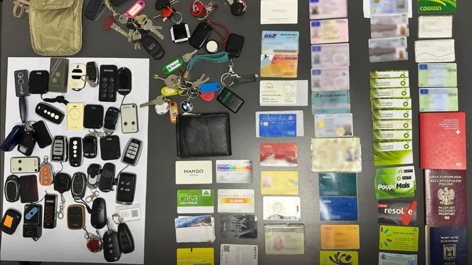 Preventive detention for man who stole cars and cards in Cascais