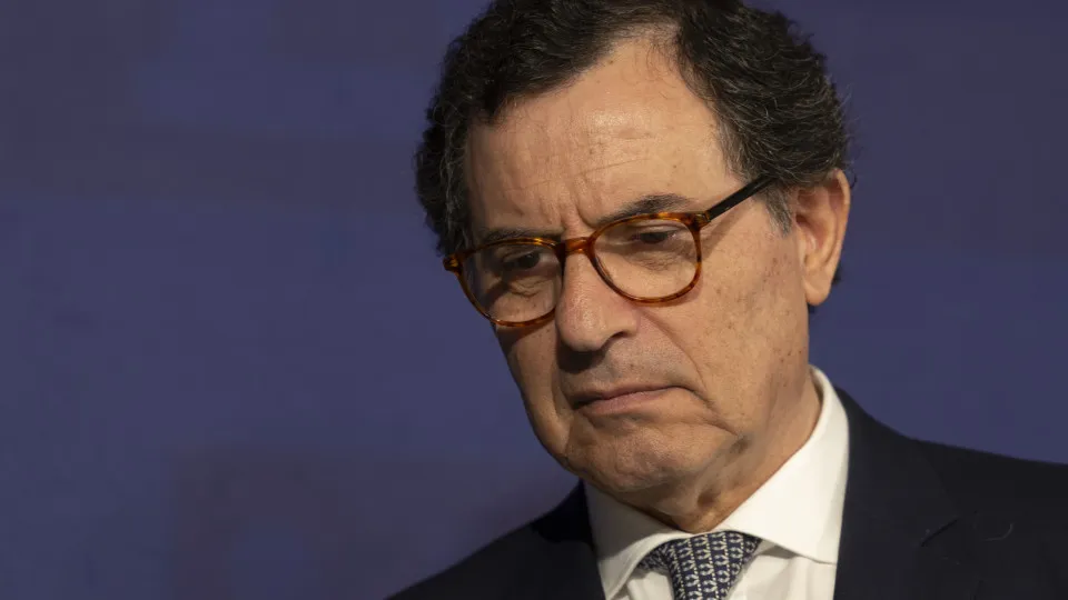 PRR: PSD urgently requests a hearing of Castro Almeida in light of PS doubts