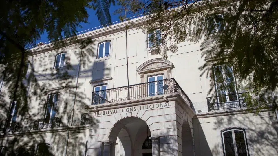 PS delivered nationality inspection requests signed by 50 deputies.