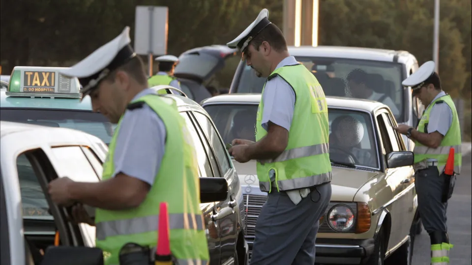 PSP detained over 4,300 drivers for excess alcohol until October.
