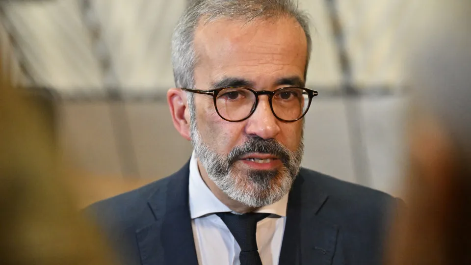 Rangel defends minister: "Only those who are changing the system suffer attacks."