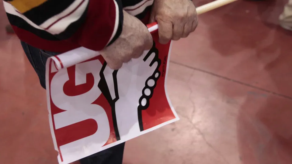 "Red lines"? No, UGT claims to have brought "master lines" to the negotiation.