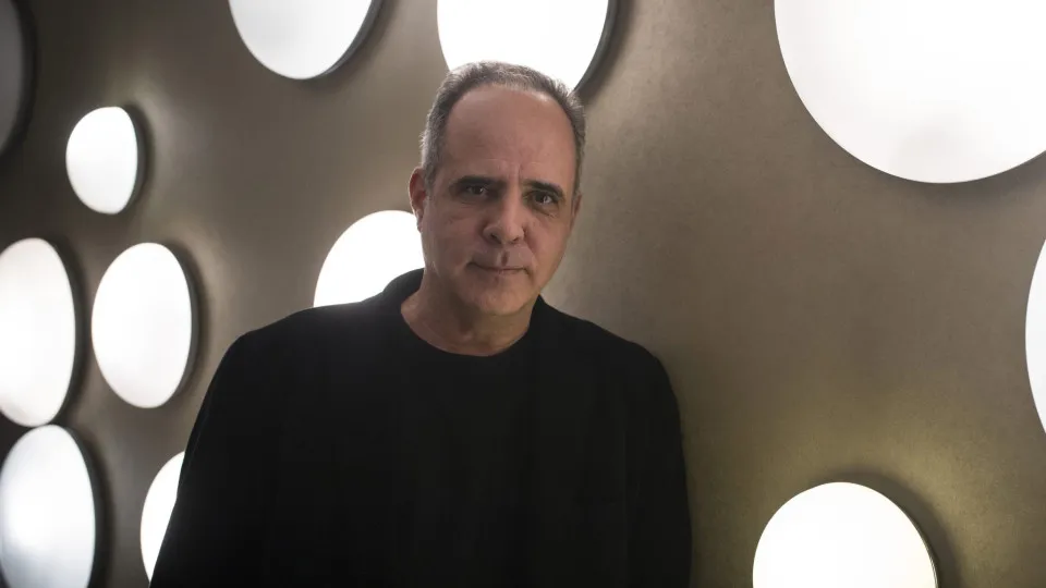 Rodrigo Leão presents "The Boy from the Mountain" at the coliseums of Lisbon and Porto