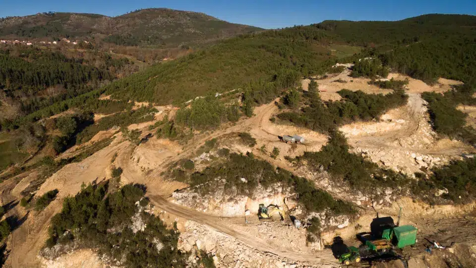 Savannah increases capital, acquires new concession, and starts work in 2026