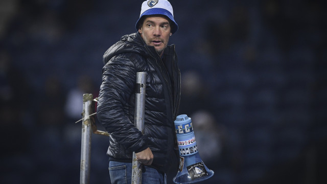 Searches at the homes of Super Dragões members end with five defendants