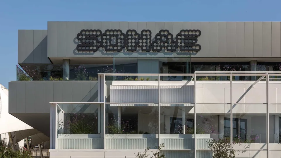 Sonae profits rise 38% to 200 million until September
