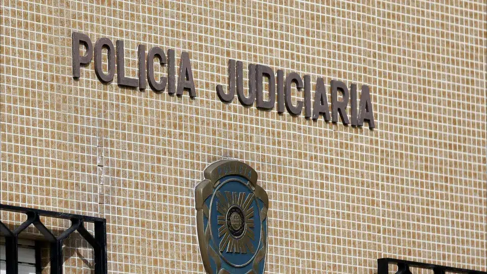 Suspect of trafficking caught with more than €12,000 in cash in Águeda.
