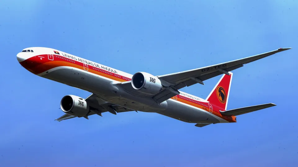 TAAG reaches agreement with Boeing to strengthen pilot training