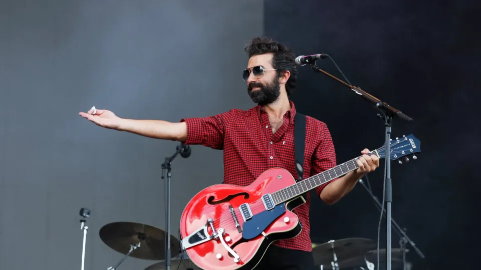 Tiago Bettencourt releases 'Foz', in which he explores the realm of electronics