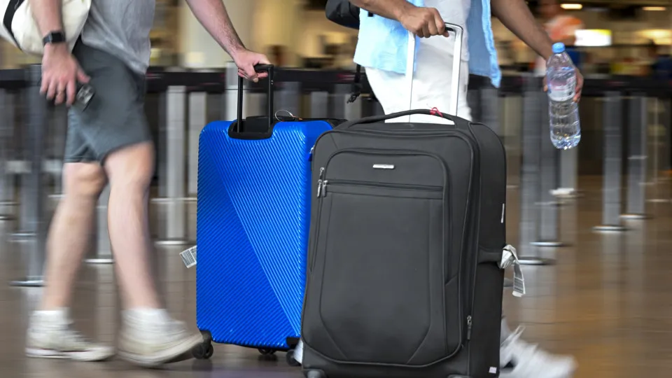 UNWTO advocates for investment in new technologies to regulate flows