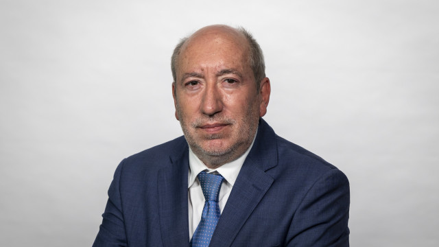 Convergência à Esquerda?