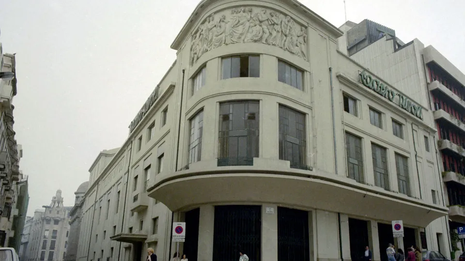 2026. Porto Municipal Theatre proposes 11 premieres among 40 shows.