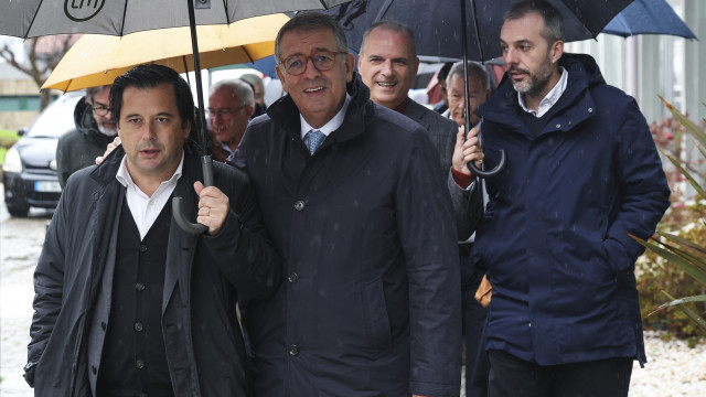 António José Seguro desafia Governo a retirar proposta laboral