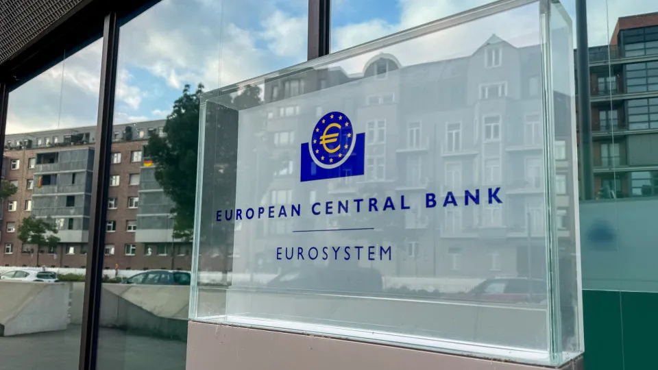 BCE warns against the use of its name and logo for fraudulent purposes