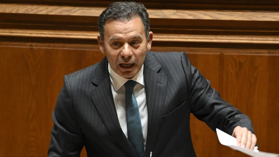 Community framework should provide "positive discrimination" for countries like Portugal