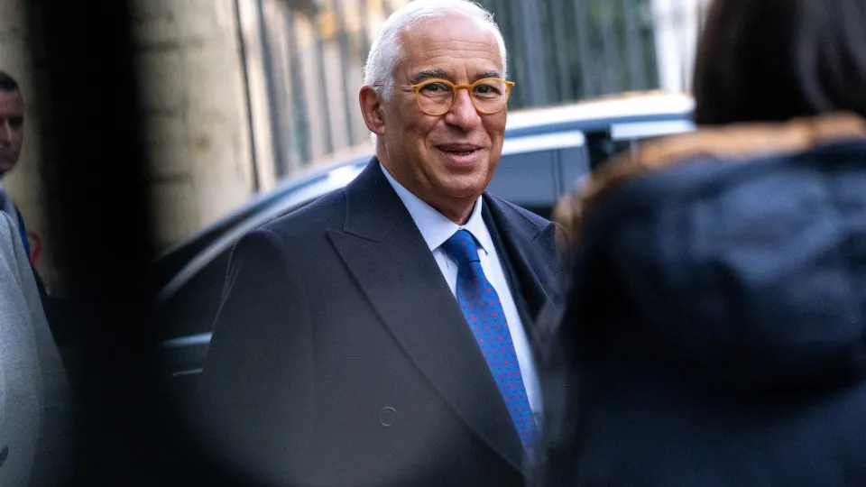 Costa's defense wants explanations about wiretaps and information leaks.