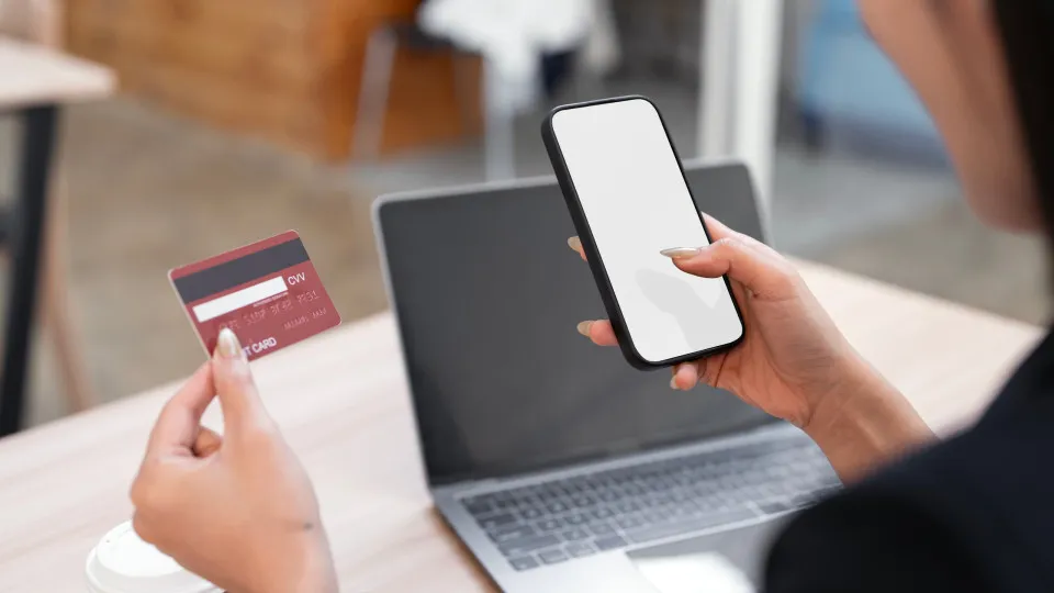 Do you shop online? EU imposes a €3 fee on orders under €150.