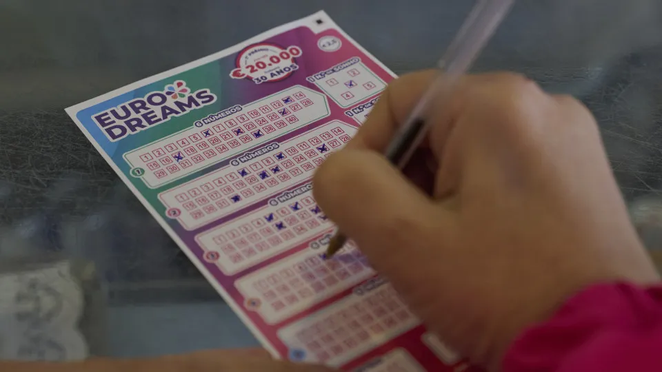 EuroDreams without dreamers. Prizes of 351 euros on their way to Portugal.