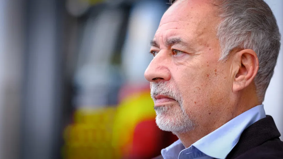 Firefighters claim a 30 million euro debt from INEM