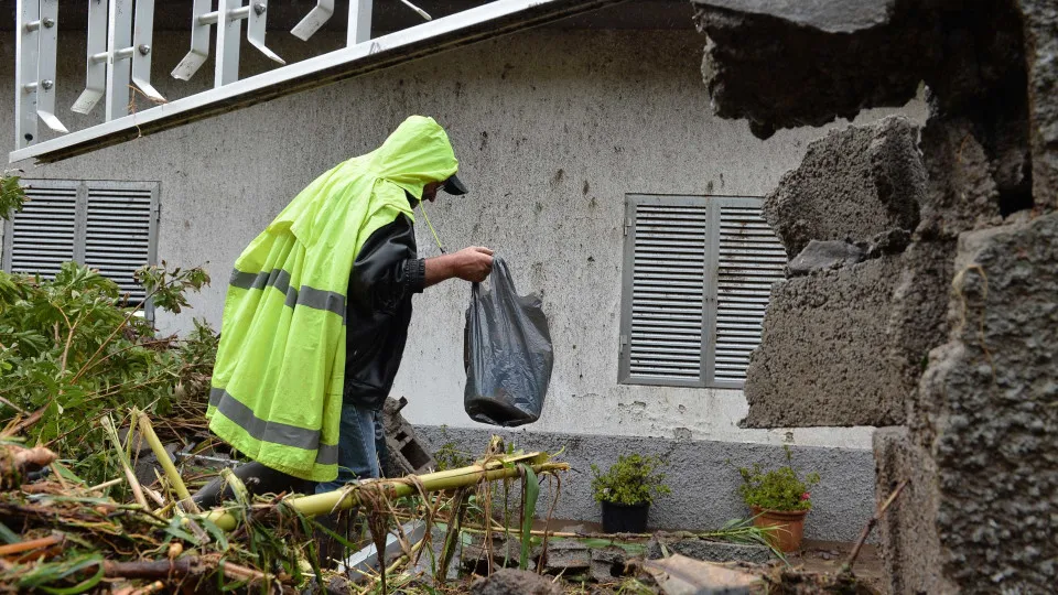 Funchal Captaincy extends warnings for the Madeira archipelago