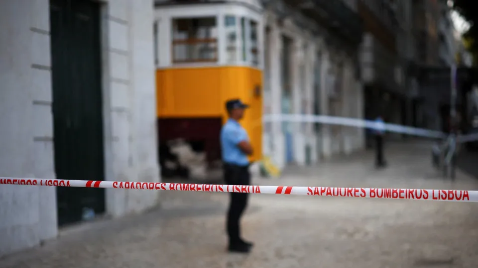 Glória Elevator. Fatal derailment halted Lisbon's elevators.