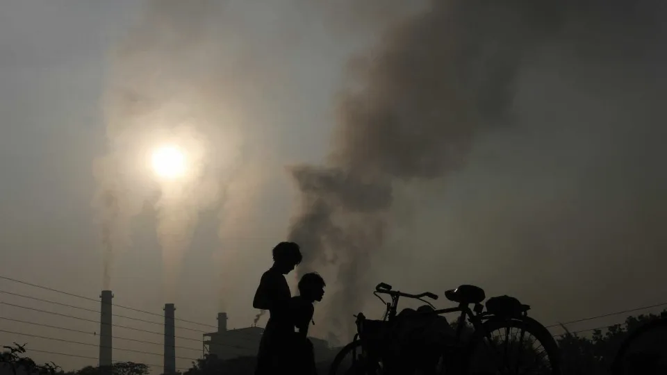 Goals of the Paris Agreement difficult but motivating: "The possible path"