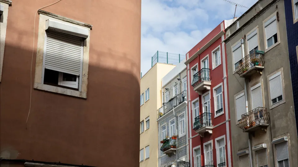 Government housing package is "insufficient" for tenants