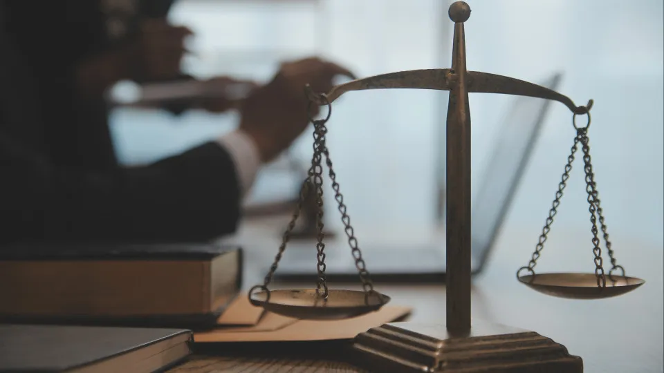 Government wants dilatory measures in processes to be fined