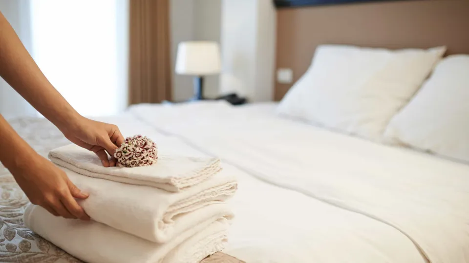 Hotels estimate occupancy rates between 65% and 95% at Christmas and New Year's Eve.