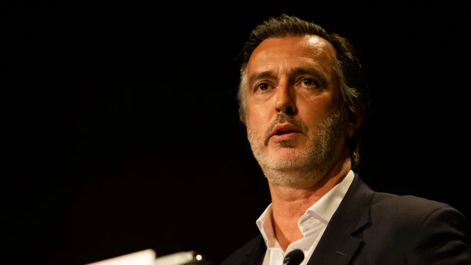 "I think that Portuguese politics lacks ambition in general"