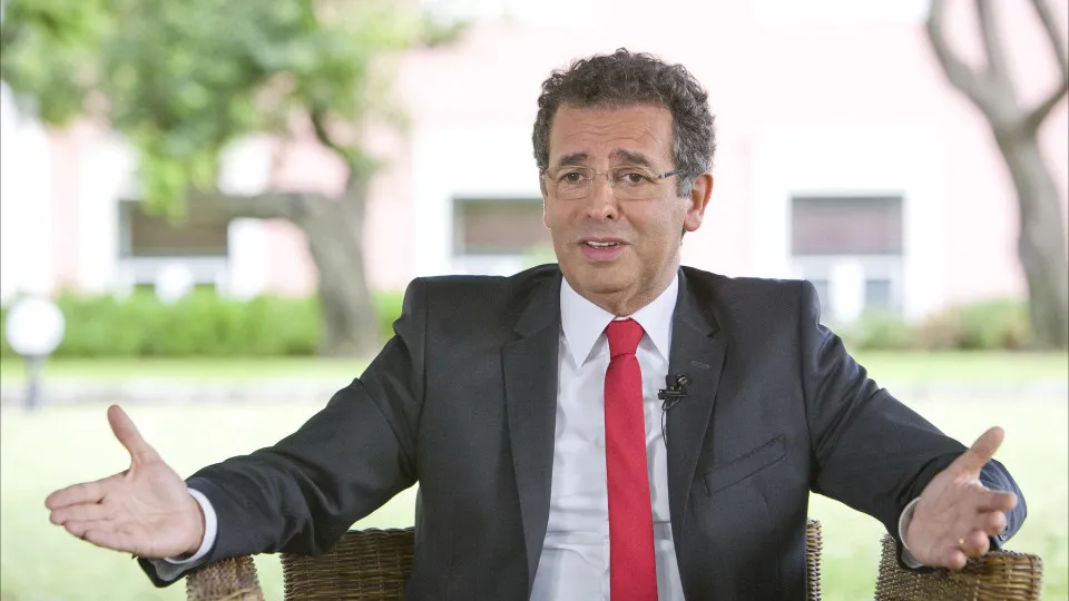 Insurance says that the State has become "less friendly" to the economy