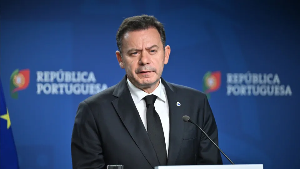 Labor reform? "It's not when we're in a bind that we should improvise."