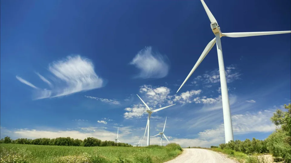 Lack of funding and schedule for the climate adaptation strategy