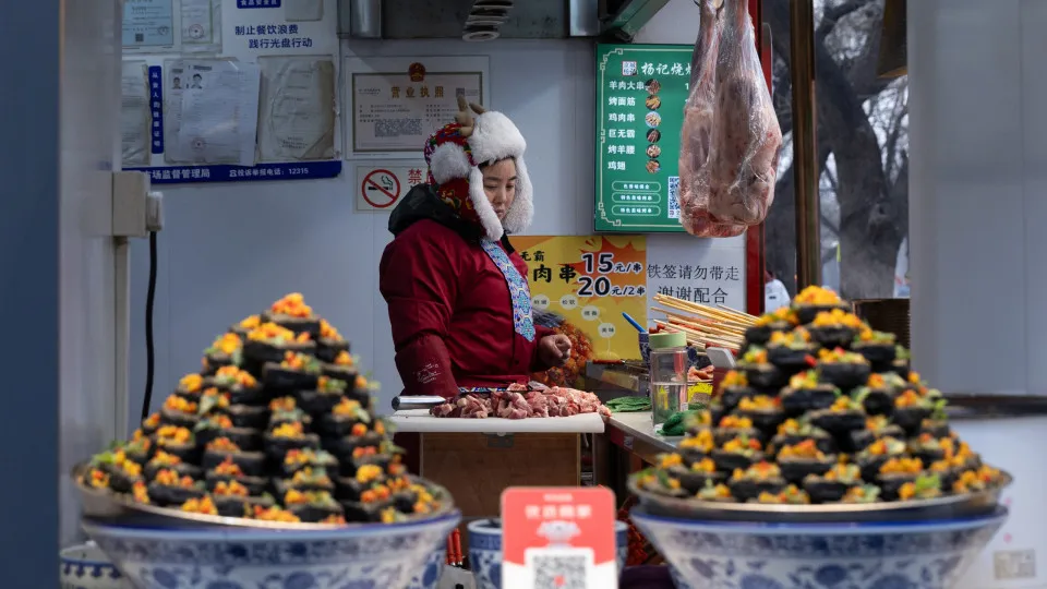 Largest increase since February 2024: China reports inflation of 0.7%