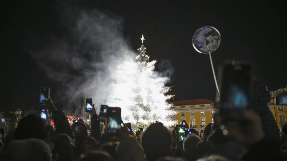 Lisbon and Porto lead investments by district capitals for Christmas 2025