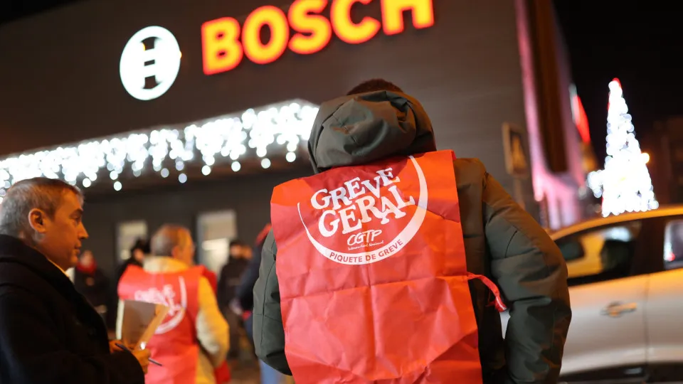 Portugal paralyzed by the general strike against the labor package. The images