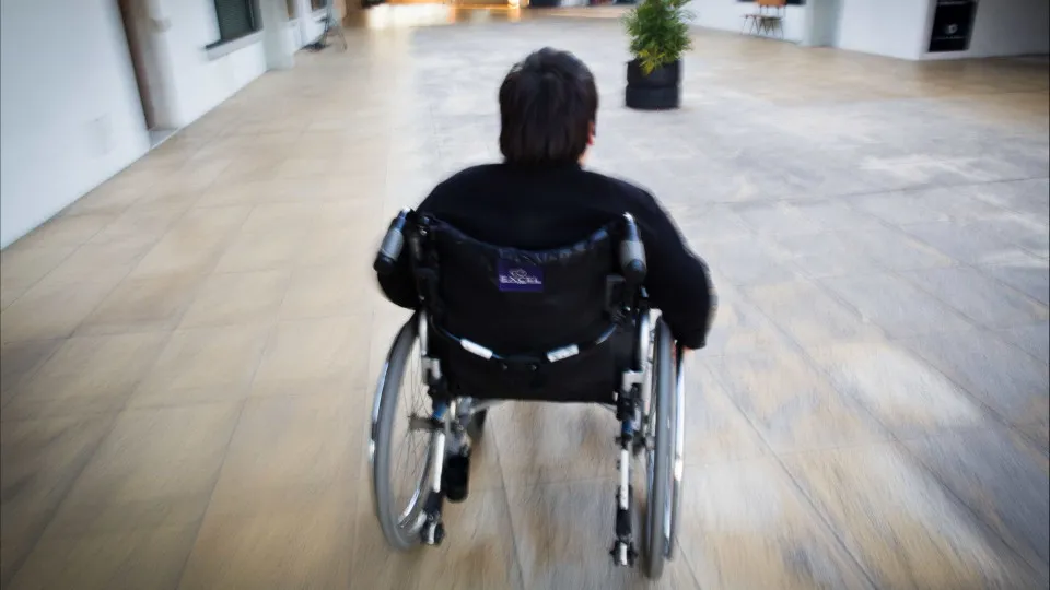 Portuguese people recognize the discrimination that affects people with disabilities.