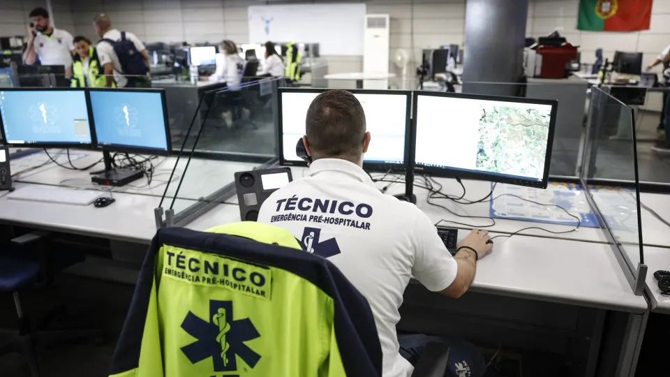 Pre-Hospital Emergency Technicians join the general strike