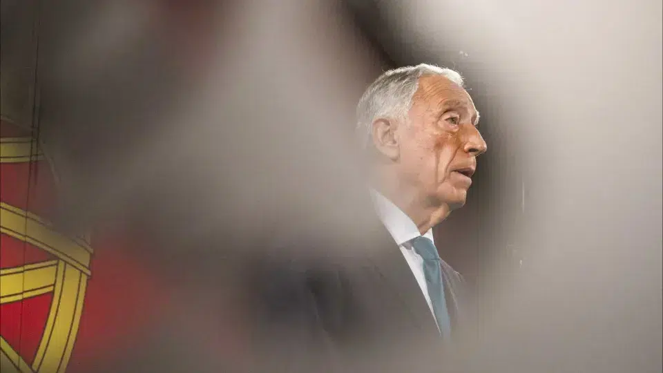 President of the Republic marks the birth date of Mário Soares