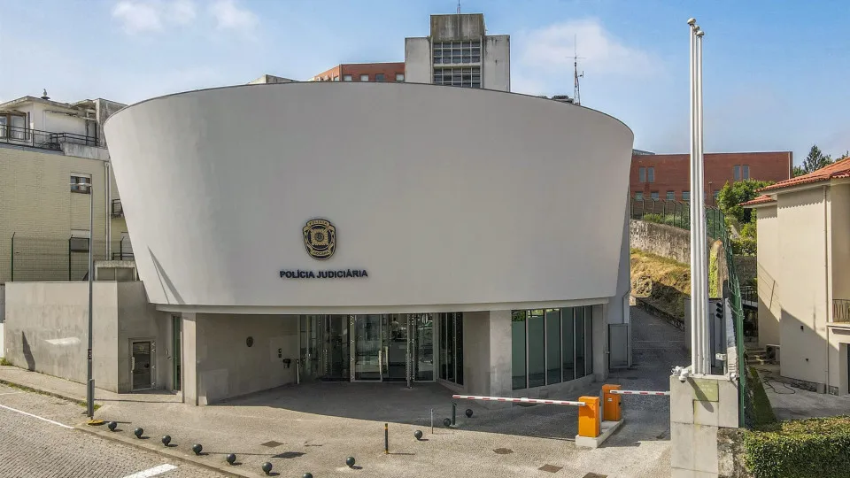 Robber convicted in Brazil detained in Gondomar (where he was living legally)